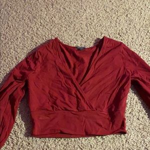 Long sleeve cropped shirt